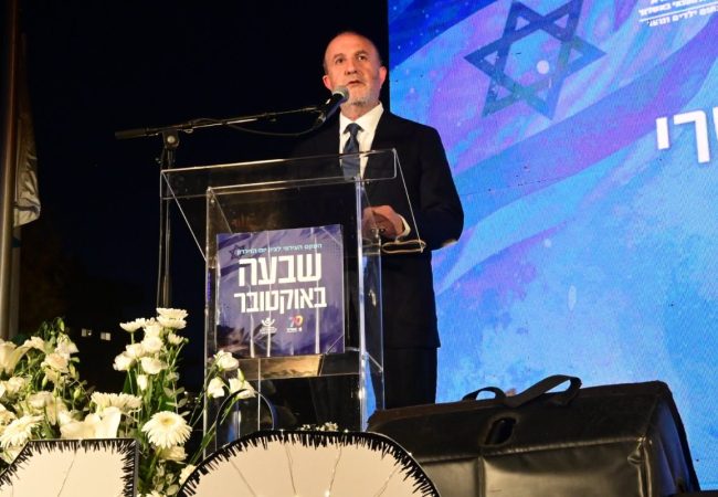 ראש העיר ד״ר יחיאל לסרי. צילום: אורי קריספין