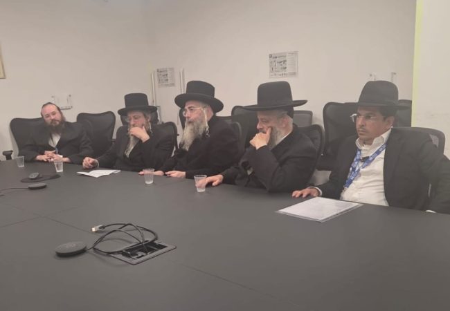רבני הקריות בפגישה עם מנכ״לית בית החולים אסותא אשדוד