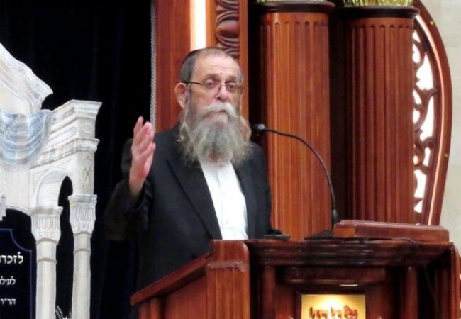 הרב שרייבר בשיעורו באשדוד