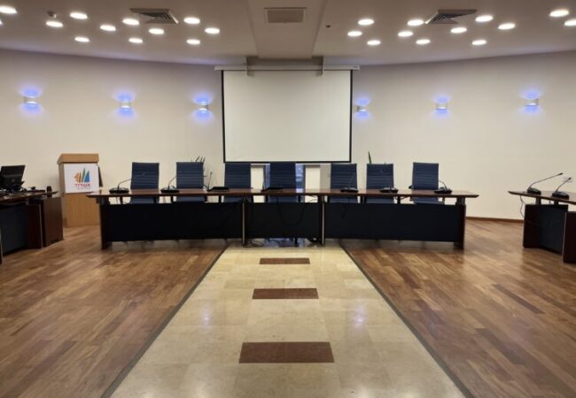 אולם מועצת העיר. צילום: חרדים אשדוד