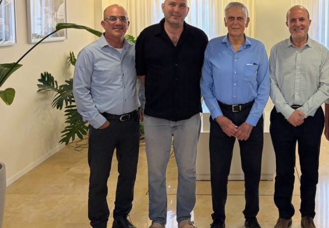 בסיור באשדוד