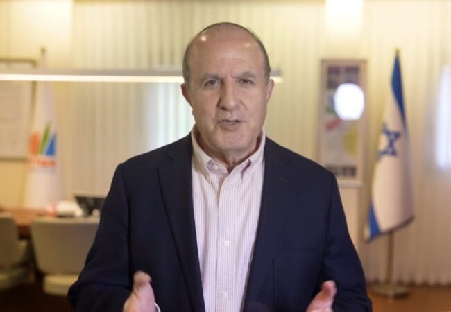 ראש העיר אשדוד ד״ר יחיאל לסרי