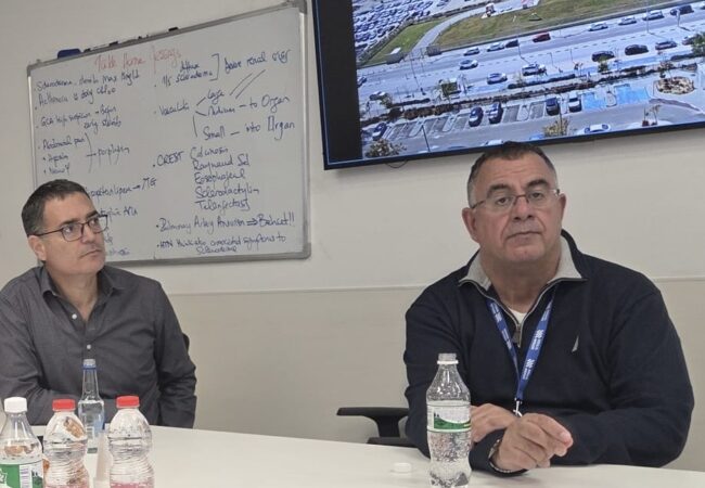 מנכ״ל משרד הבריאות משה בר סימן טוב בסיור בביה״ח אסותא אשדוד